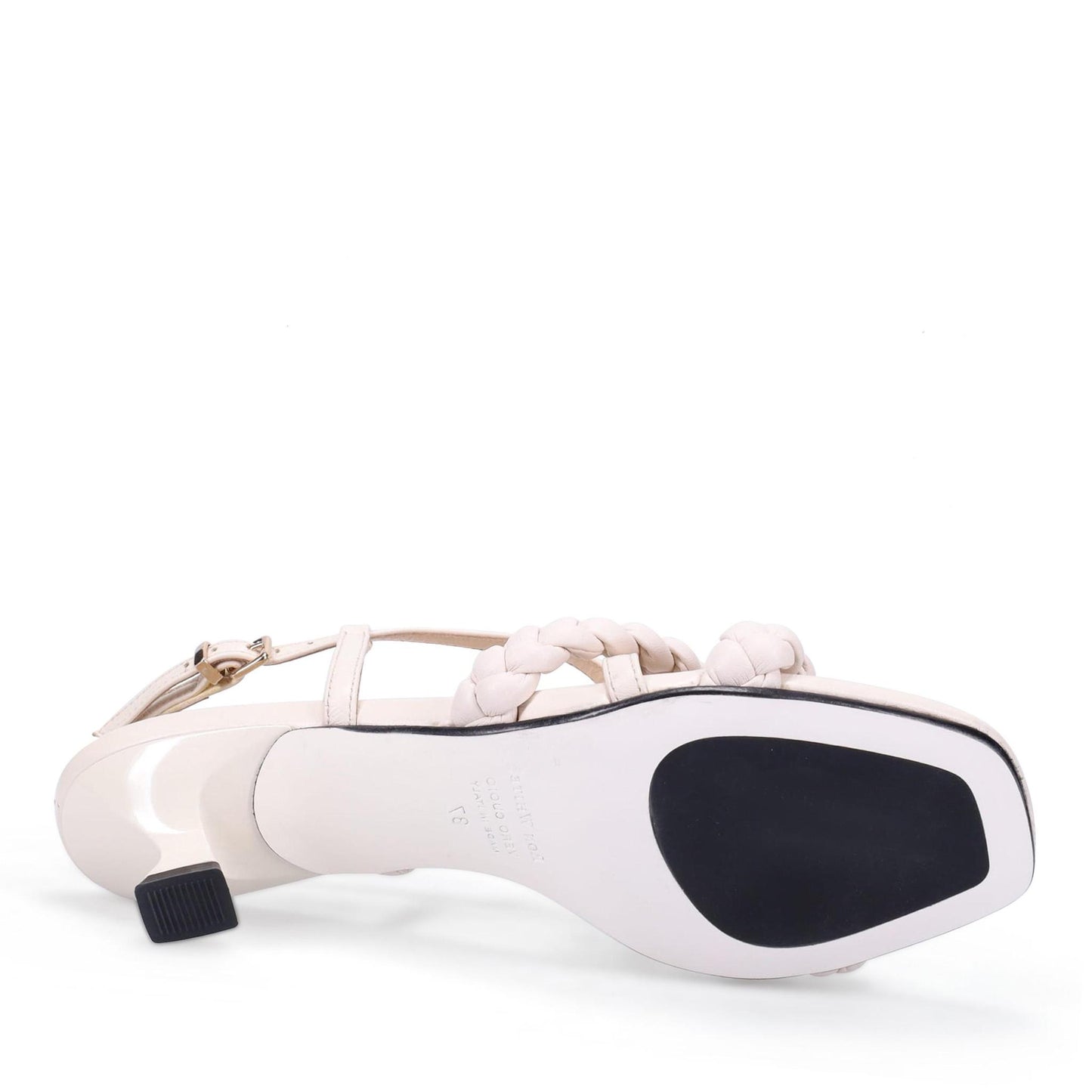 Nixie Ivory
