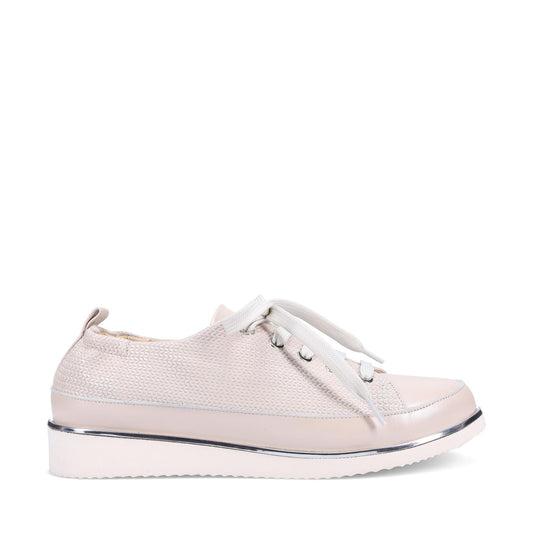 Novella Pearl Oyster