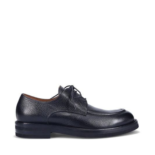Donaven Black