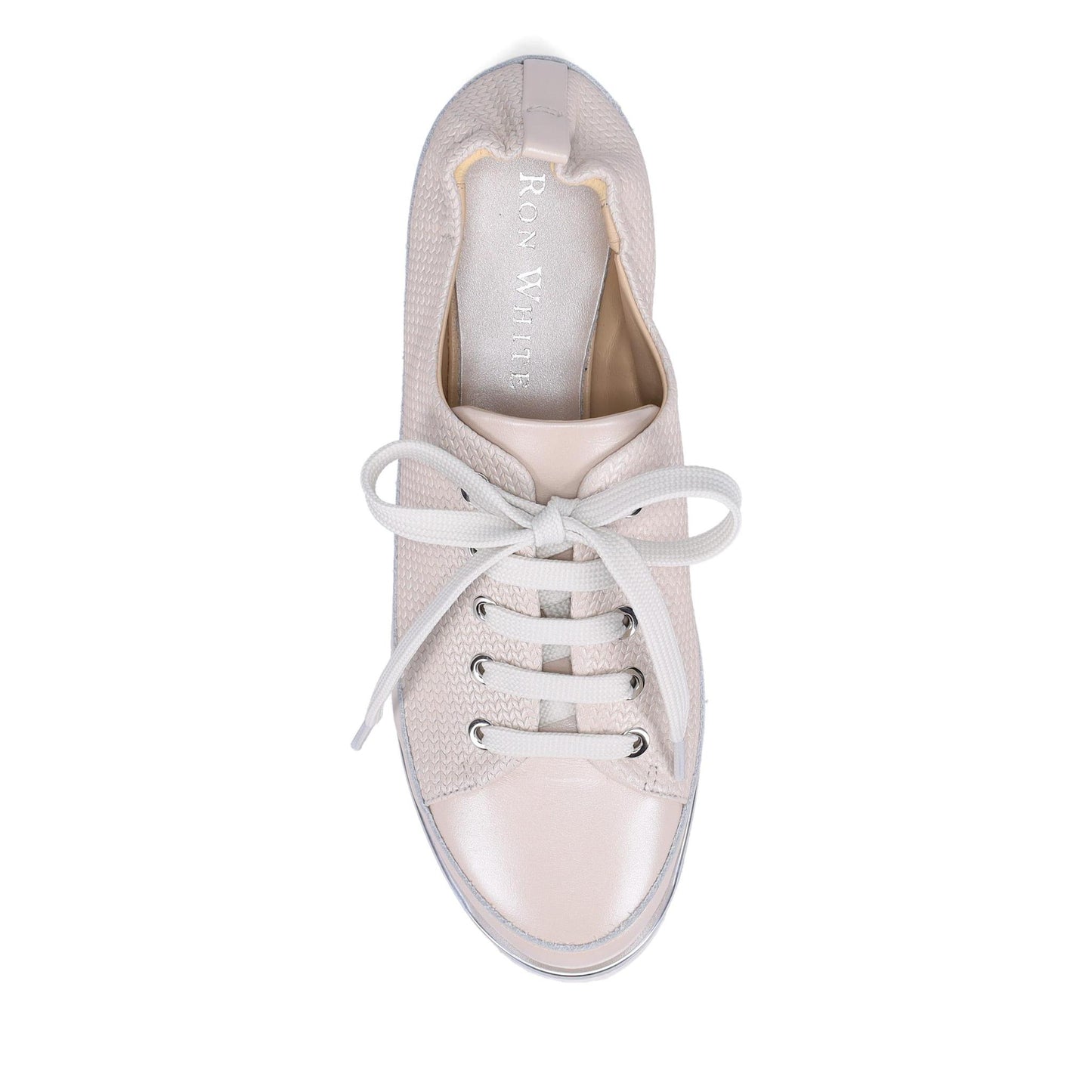 Novella Pearl Oyster