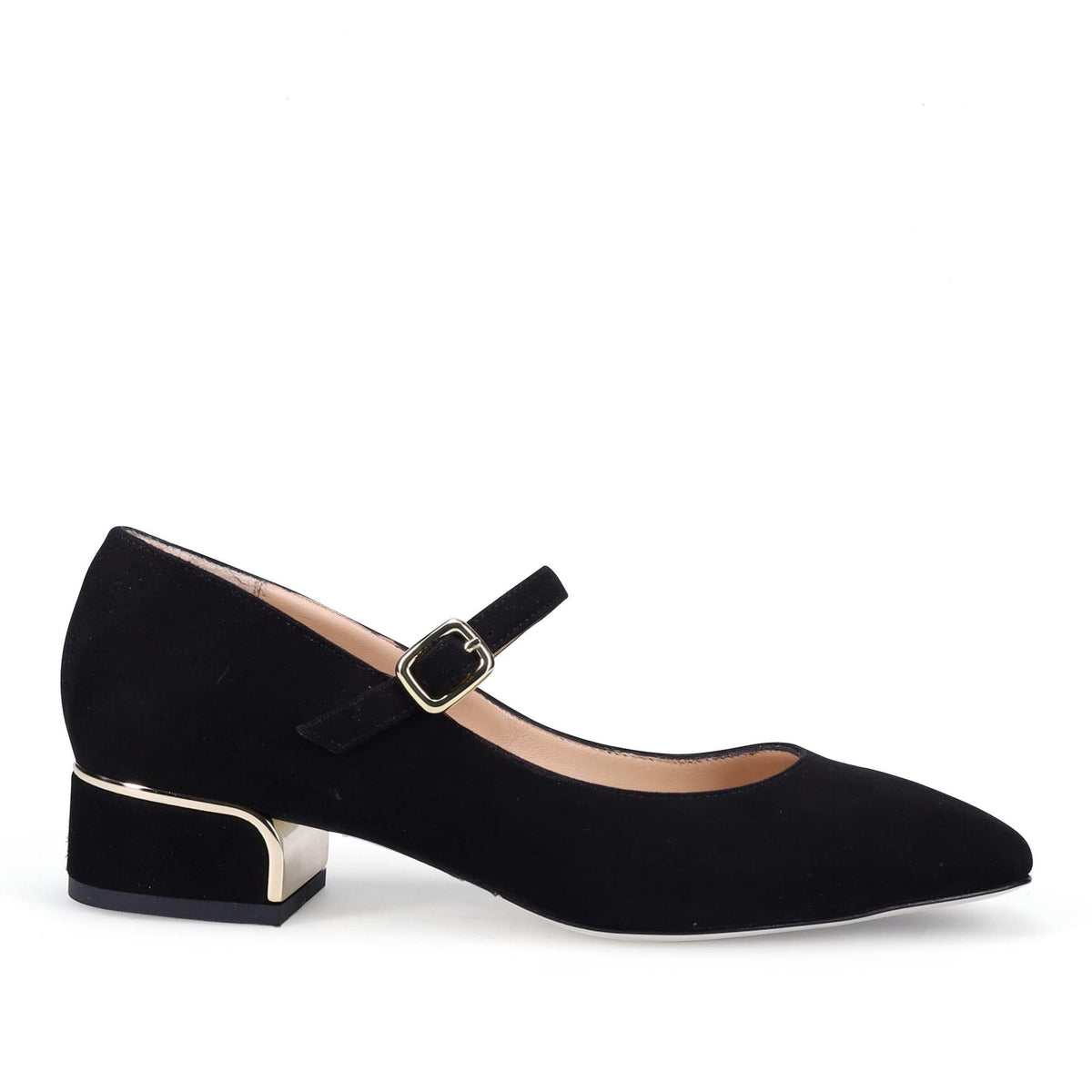 Emelia Onyx