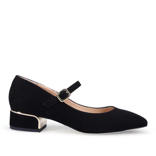 Emelia Onyx