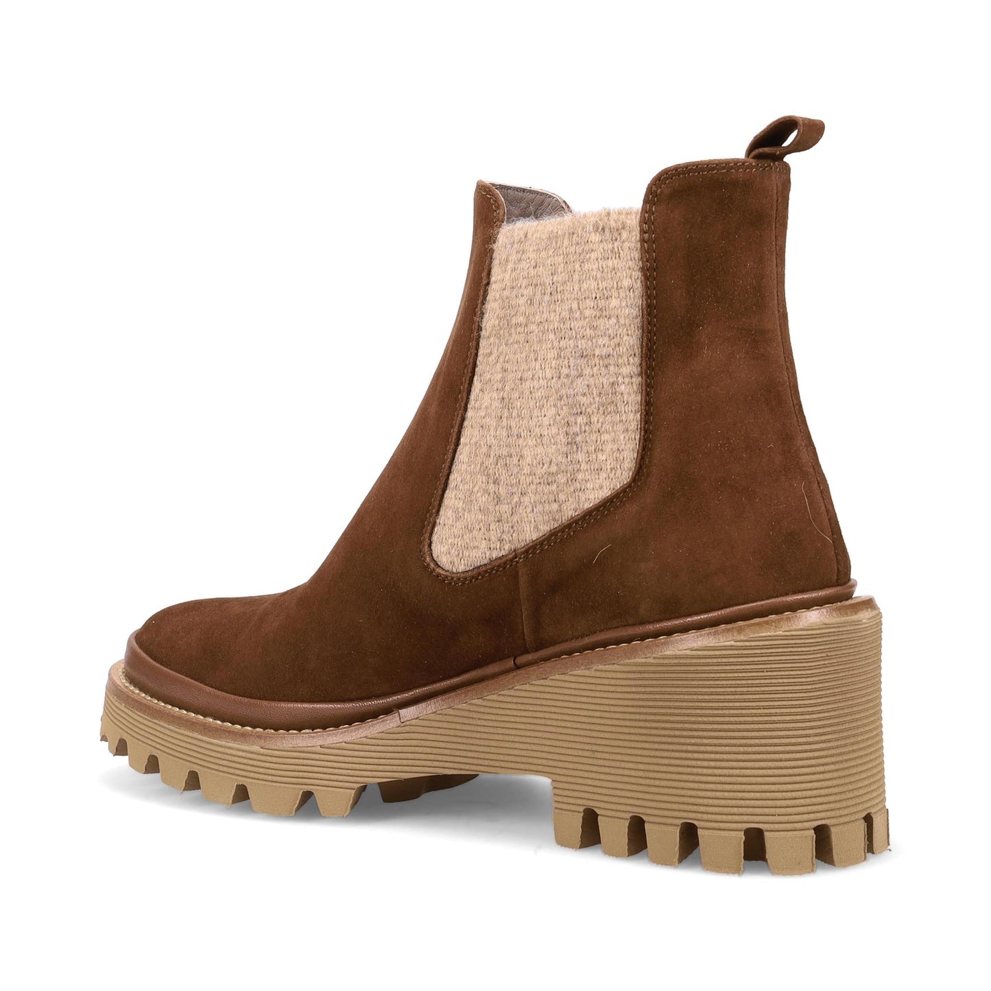 Emmaline Saddle