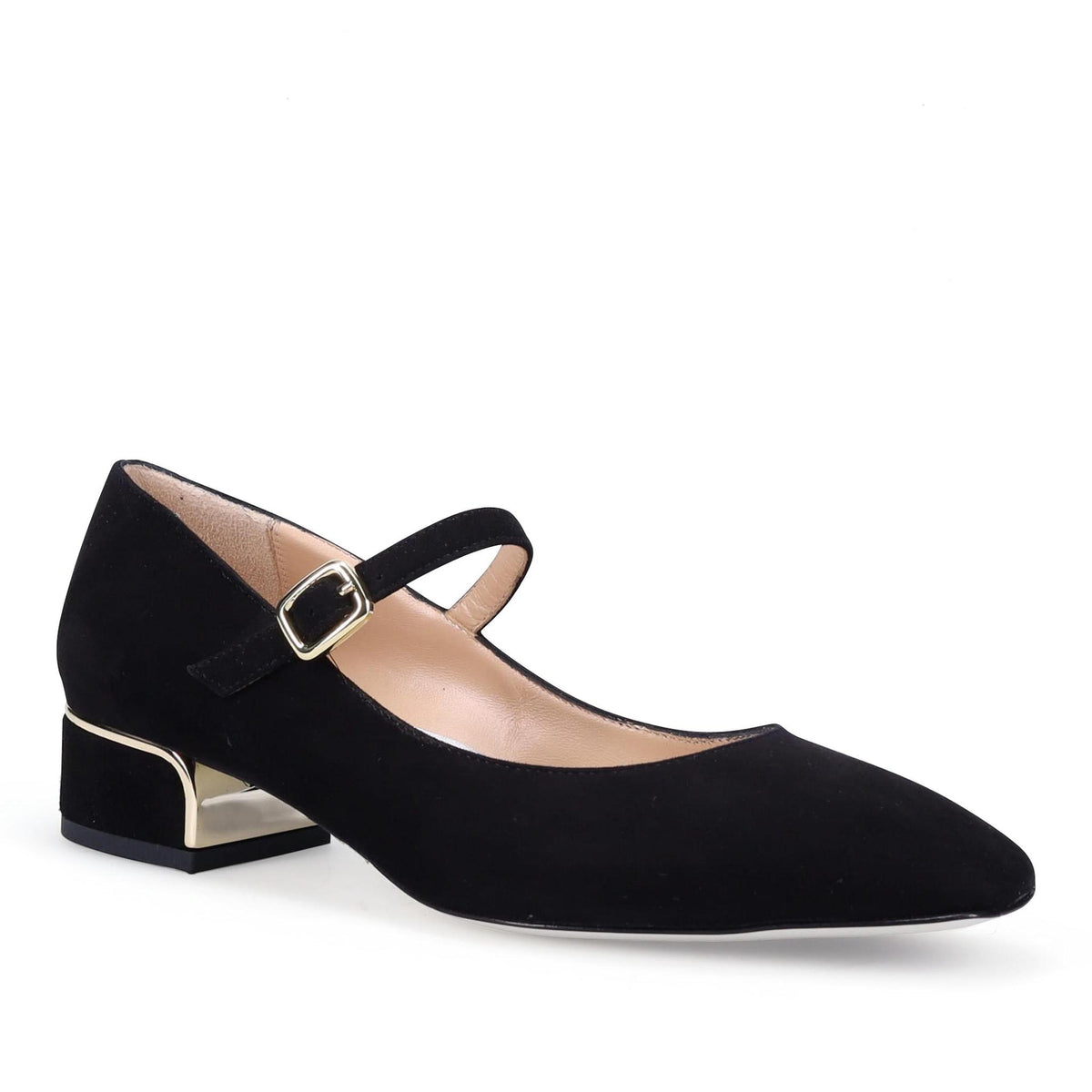 Emelia Onyx